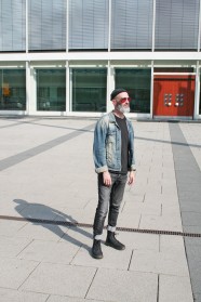 Ian, Alexanderplatz (vor bcc-Kongresszentrum)